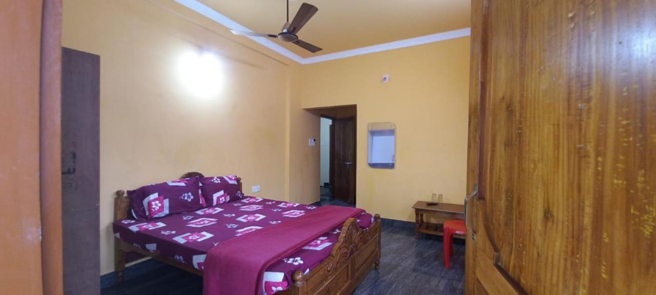 Goroomgo Neelachal Holiday Nibasa Puri Near Sea Beach Area - Perfect Location With Excellent Service Awarded Exterior photo